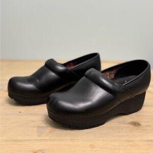 Skechers Ladies Black Work Clog-Candaba